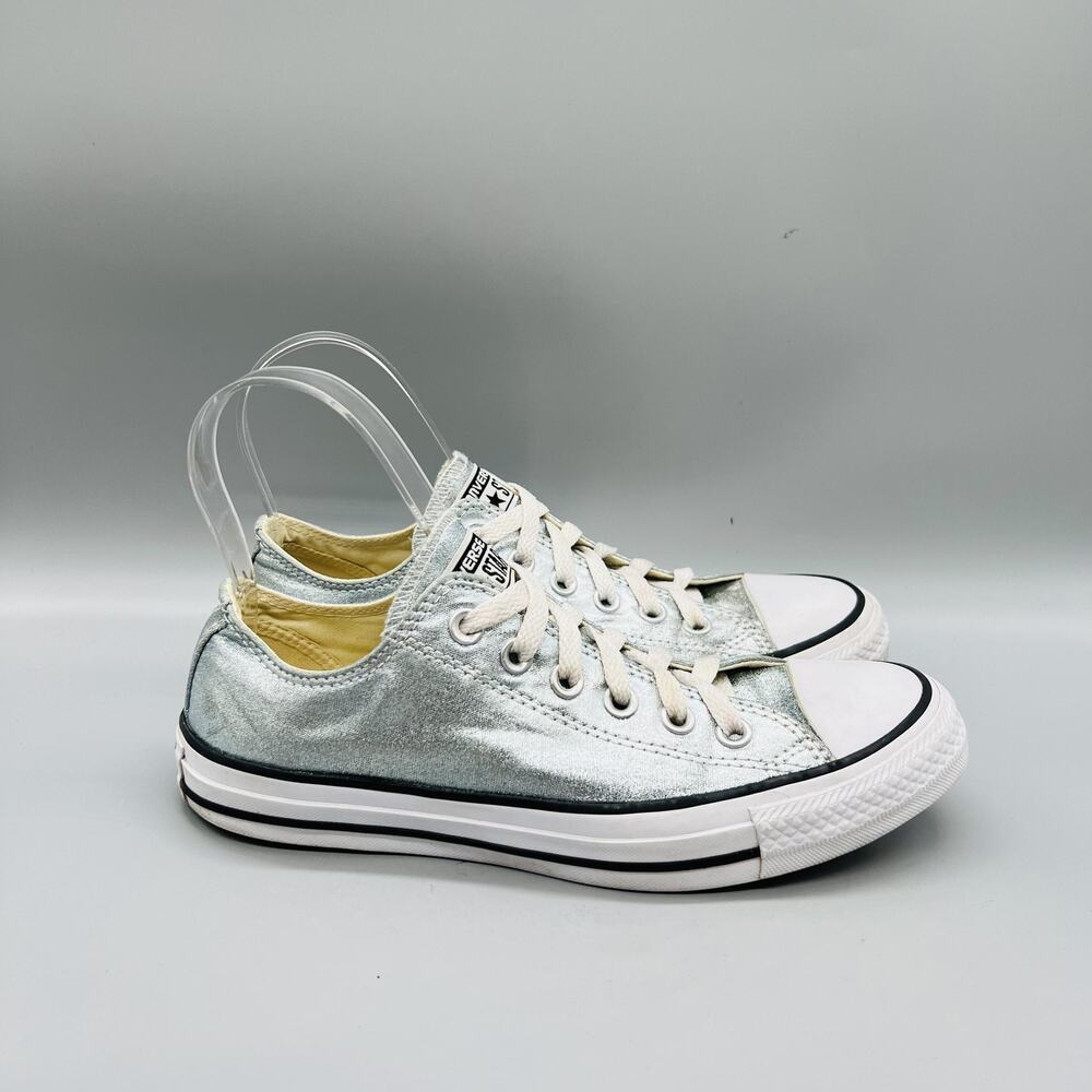 Converse Shoes Womens 7 Silver Chuck Taylor All Star Low Top Sneakers Comfort